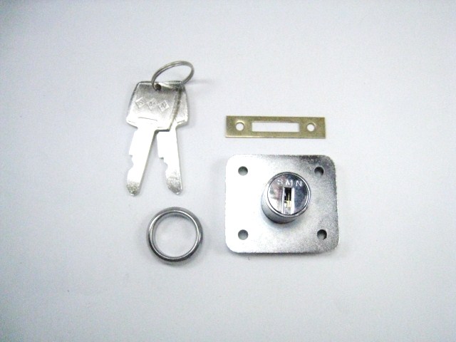 SMN シリンダー引出錠2710 ＳＶ｜Cabinet Keys  Latches｜アンティークドアノブ／取っ手の販売店 JERRY'S GARDEN